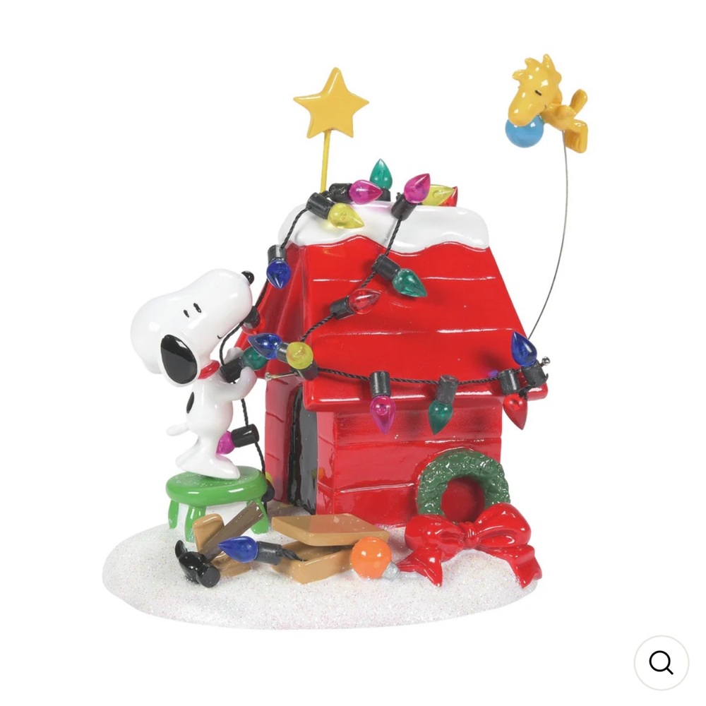 Department 56 Peanuts Christmas Box - Green and Red
